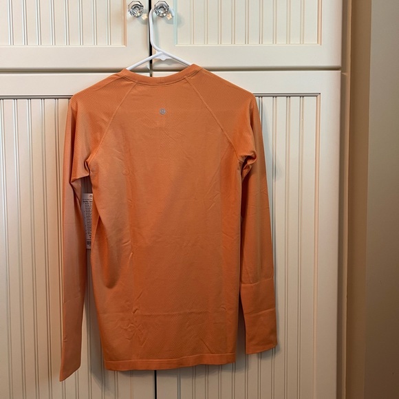 NWT - Lululemon - Women's Swiftly Tech LS 2.0 - Monarch Orange - Sizes: 8 & 10 - Picture 2 of 14